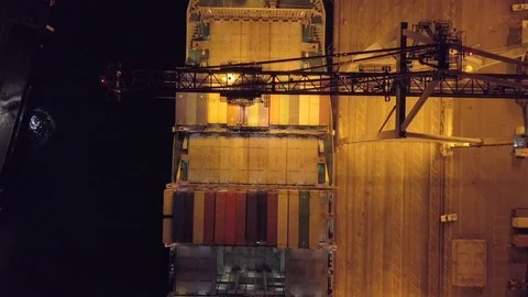 Aerial loading containers international import export business Vidéo 82682122