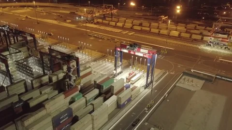 Aerial loading containers international import export business Vidéo 82682822