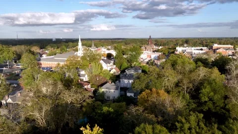 Aerial low push in to churches in newnan georgia Video stock 255045863