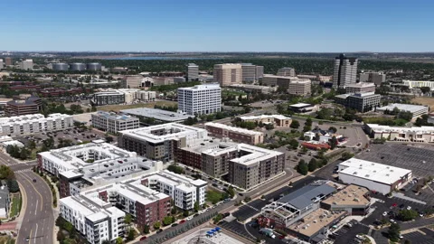 Aerial of modern mixed use development and reservoir in Centennial Colorado Stockbeeldmateriaal 345195390