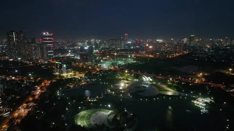 Aerial Night View of Hoa Binh Peace Park and Hanoi City Skyline Vídeos de archivo 342275994