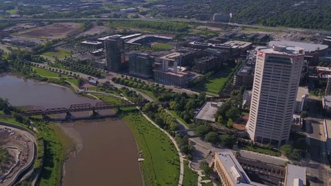 Aerial Ohio Columbus July 2017 Sunny Day 4K Inspire 2 Stock Footage