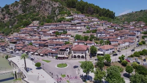 Aerial orbit around Berat old town in Albania 库存影片 340338050