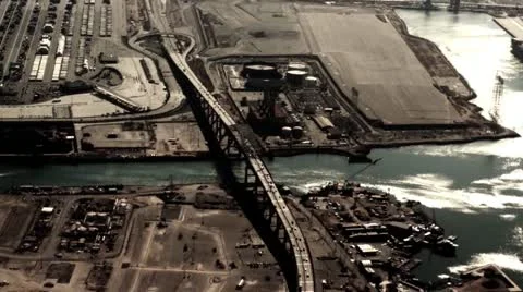 Aerial Over Bridge 動画素材 11516275