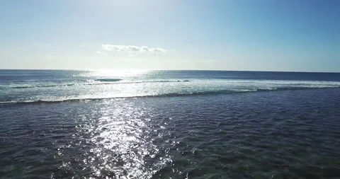 Aerial over a reef break Video stock 138474194