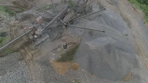 Aerial Panning Right Orbit Crushing Plant 4K Vídeos de archivo 338066927