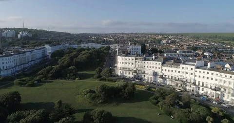 Aerial panning view of a grand regency square in Brighton (England) Stock Footage 77337544