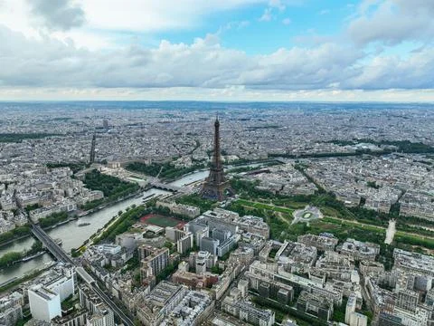 Aerial panorama of Eiffel Tower in Paris Fotos de archivo
