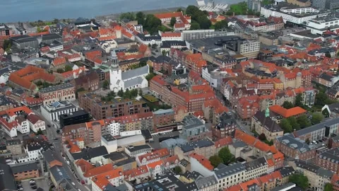 Aerial panorama view around the old town Aalborg 库存影片 305214723