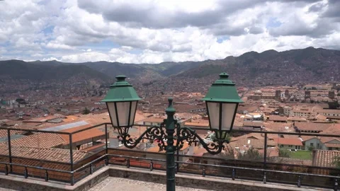 Aerial panorama view of Cusco, Peru Vidéo 333775261
