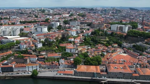 An aerial panorama view of the old town in the city Porto Stock-Footage 341422997