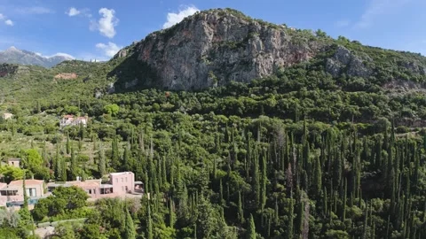Aerial Panoramic Drone View of Mountain Village Above Rocky Cliff Stock-Footage 331086428