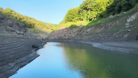 Aerial panoramic lake Video stock 240718970
