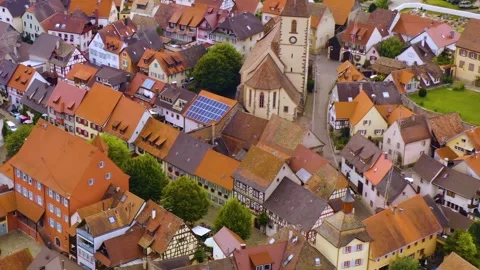 Aerial panoramic view above the city Burkheim am Kaiserstuhl Vidéo 345005953