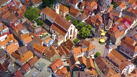 Aerial panoramic view around the old town of the city of Mosbach 库存影片 337234837