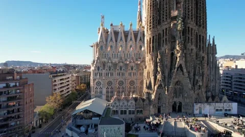 Aerial panoramic view of Barcelona Eixample residencial district, Sagrada Video stock 234339397