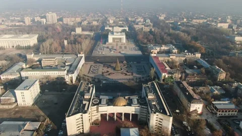 Aerial panoramic view of the central square with Manas monument Video stock 233052505