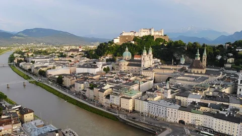 Aerial panoramic view of cityscape of old historic Salzburg city Austria  Europe Vídeo Stock 90650707