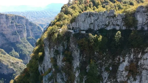 Aerial panoramic view of the impressive Vikos gorge in the Zagoria region at  Stockbeeldmateriaal 166823361