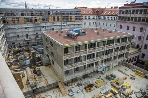 Aerial panoramic view of large construction site at sunny summer day. Foto stock