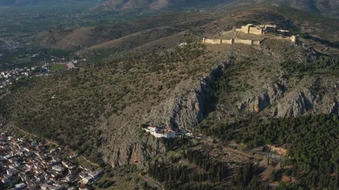 Aerial panoramic view of the old town of the city Argos in Greece Vídeo Stock 304237411