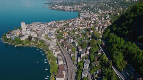 Aerial panoramic view of the old town city Montreux 库存影片 309078914