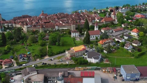Aerial panoramic view of the old town city Murten Vídeos de archivo 309085395