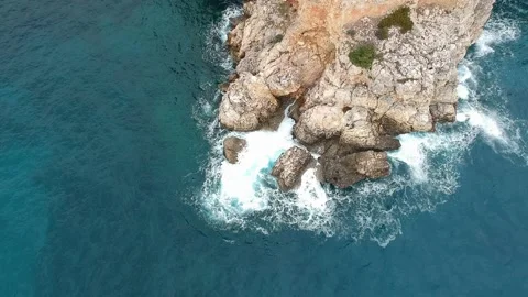 Aerial panoramic view over Votsi Beach in Alonnisos island, Sporades, Magnesi 스톡 동영상 166008615