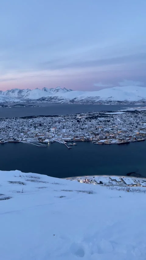 Aerial panoramic view of Tromsø at blue hour, Norway 動画素材 302474331