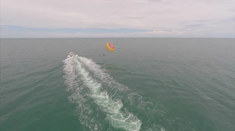 Aerial parasailing Video stock 39667764