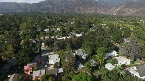 Aerial of Pasadena city, buildings surrounded with greenery, California Vidéo 123740351