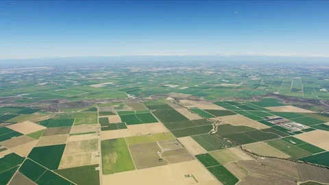 Aerial of patchwork fields farm land San Francisco 動画素材 91545918