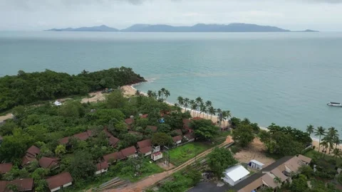 Aerial perspective of a beach in Koh Samui, Thailand 스톡 동영상 313251999
