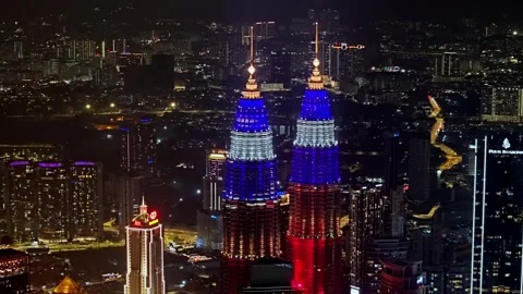 Aerial perspective captures KLCC at blue hour Stock-Footage 332153010