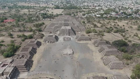 Aerial perspective capturing the vastness of the ancient avenue of the dead, Video stock 337912441