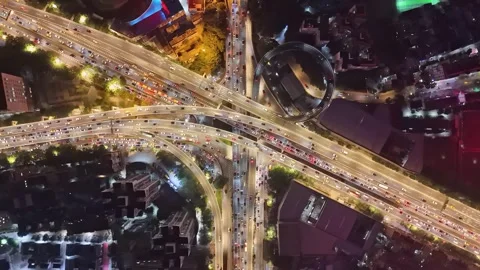 Aerial Pull Back Shot of Guangzhou New City Axis Vídeos de archivo 333035426
