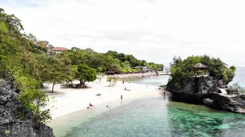 Aerial Pullback Over Salagdoong Beach Turquoise Cove Siquijor Philippines Vídeo Stock 337006148