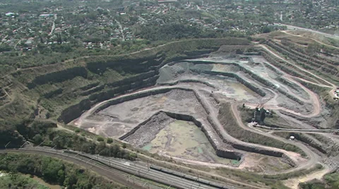 Aerial of a quarry Vídeos de archivo 35245694