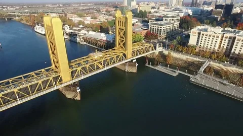 Aerial Sacramento Tower Bridge Fly In Stock Footage