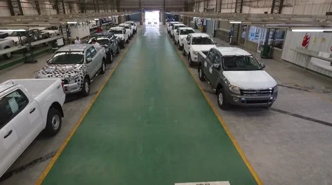 Aerial scene inside an import export car deposit. Vídeo Stock 59982768
