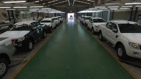 Aerial scene inside an import export car deposit. Vídeo Stock 59983066