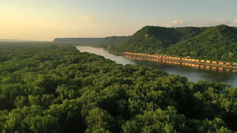 Aerial scenic view of Mississippi river, bluffs at sunset Stock Footage 157490953