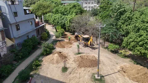 Aerial Shot of Bulldozer Working at Park Construction Site Delhi India 스톡 동영상 332098853