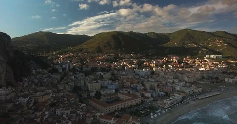Aerial shot of Cefalu moving sideways Stock Footage