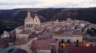 Aerial Shot Dusk Flying Over Duomo Towards Ragusa Ibla Piazza Stock Footage