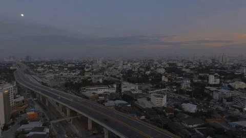 Aerial shot of elevated road at dusk Video stock 74066193