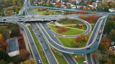 Aerial shot of elevated road junction. Drone footage of top view of Highway.. Vidéo 225746335