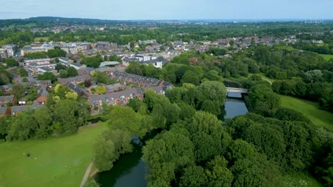 Aerial shot over River thames Oxford UK Vidéo 338308262
