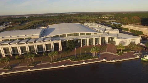 Aerial Shot Pulling Back to Reveal the Convention Center in Savannah, GA Stock Footage 57712298