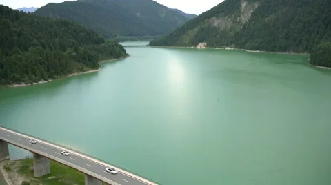 Aerial shot of the Silverstein Bridge 스톡 동영상 67376522